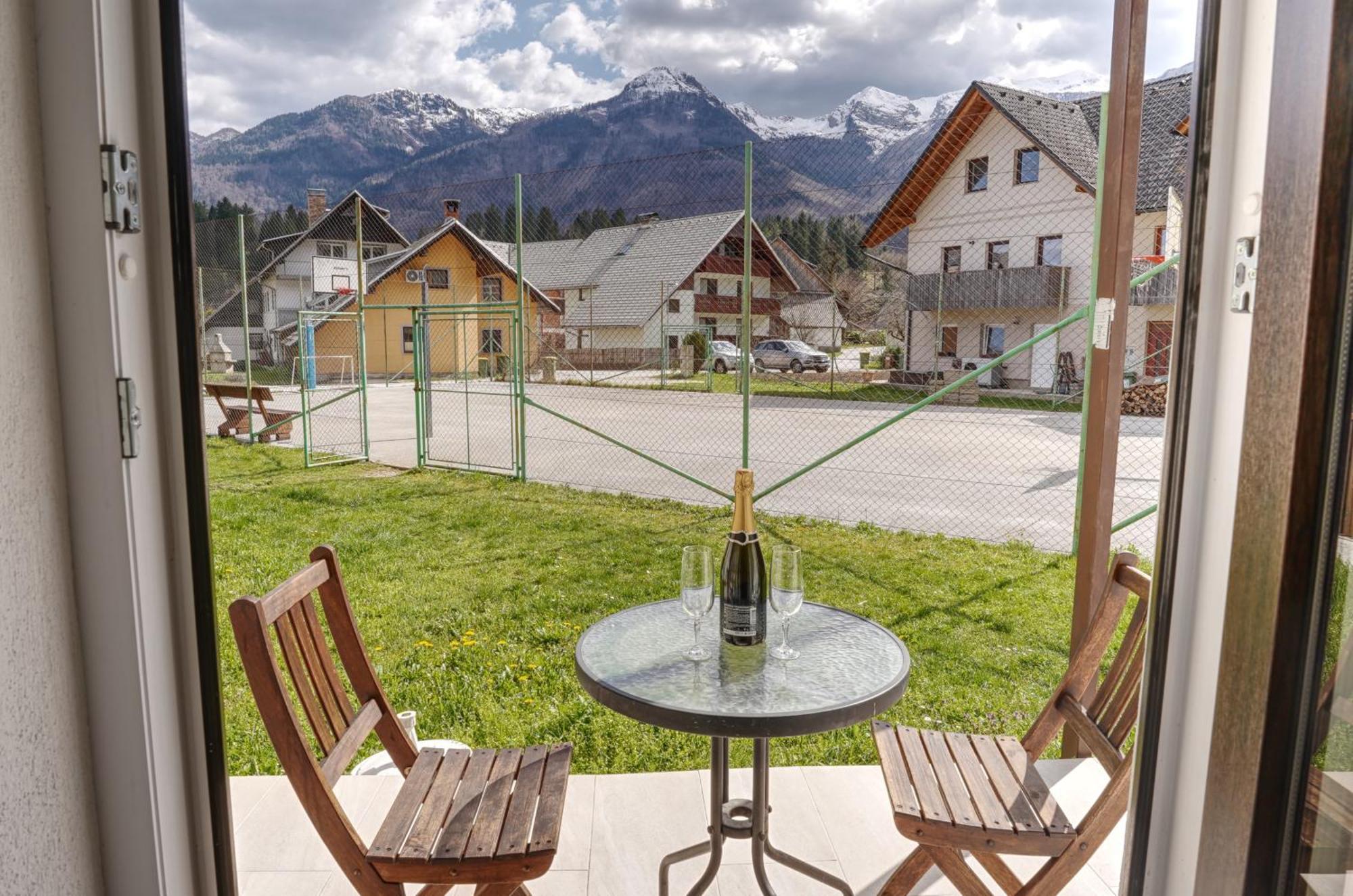 Apartma In Studio Jerca Ob Savi Bohinj Luaran gambar