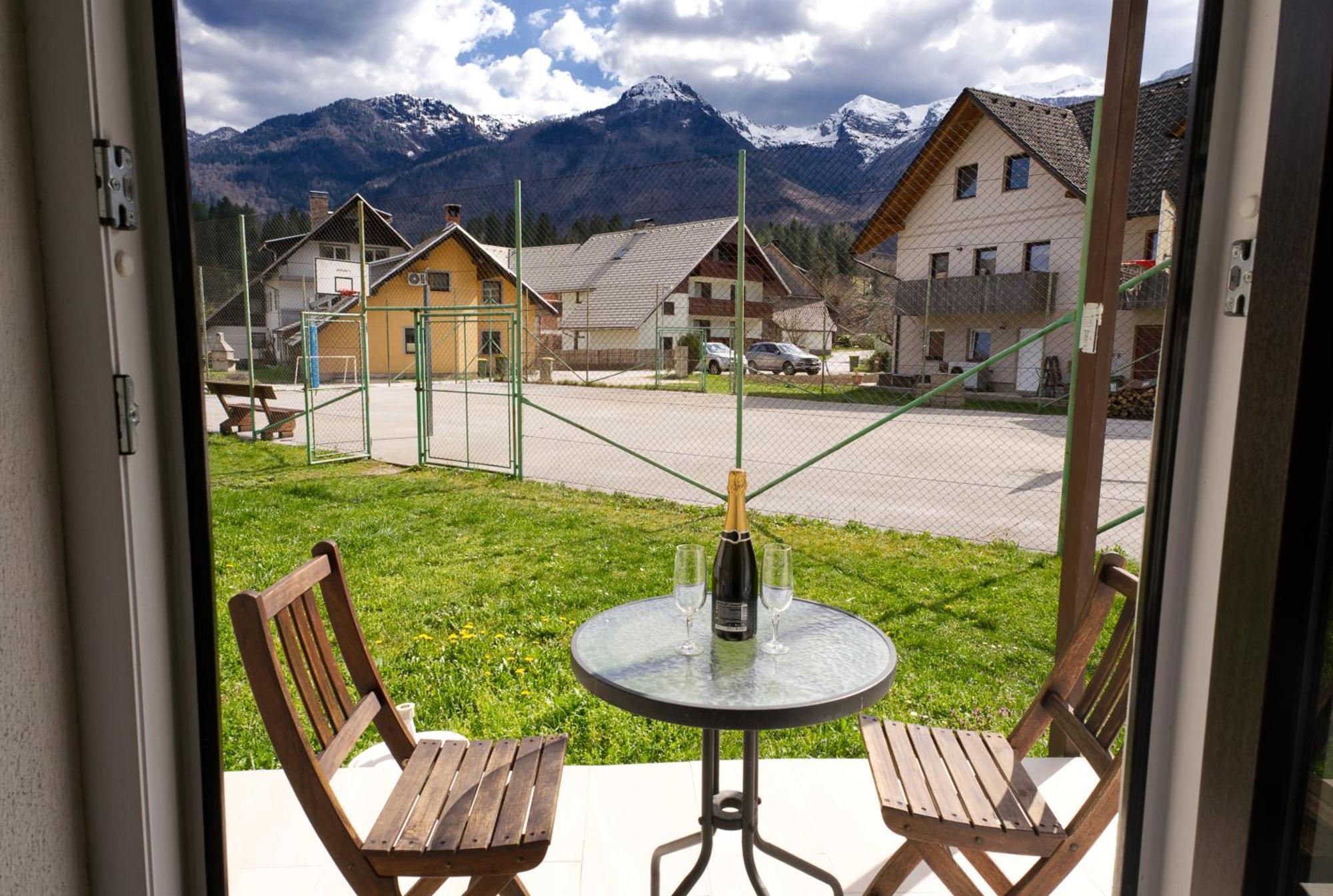 Apartma In Studio Jerca Ob Savi Bohinj Luaran gambar